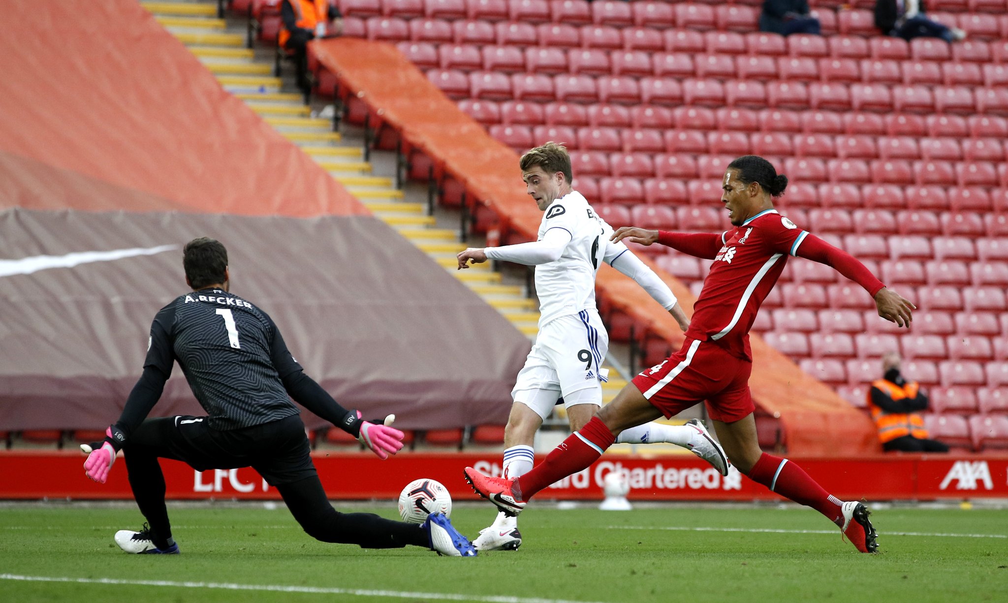 的绯闻暂时 的绯闻暂时